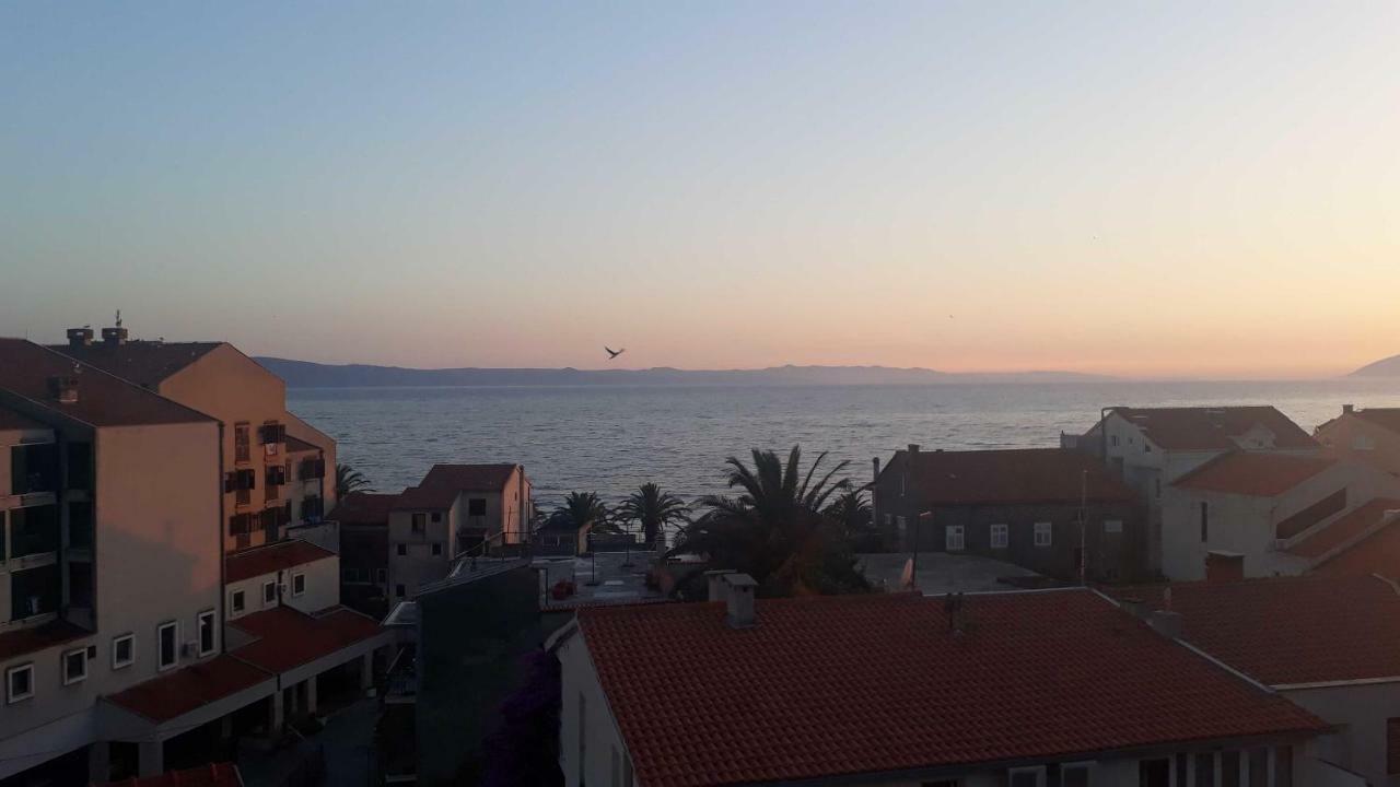 Apartments And Room Sun & Sea Podgora Exterior photo